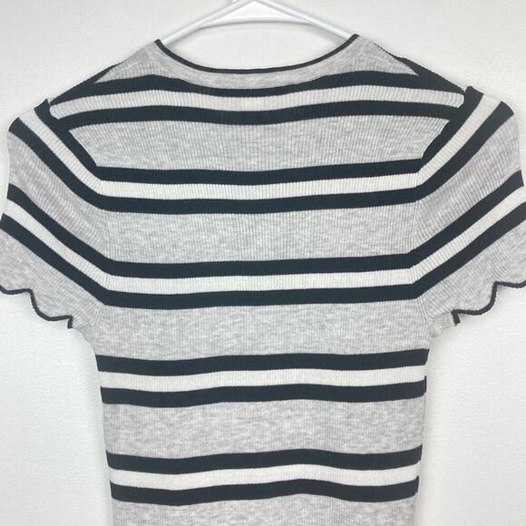 AUTUMN CASHMERE Striped Scallop Edge Ribbed Baby Tee.  Size S - Picture 11 of 13